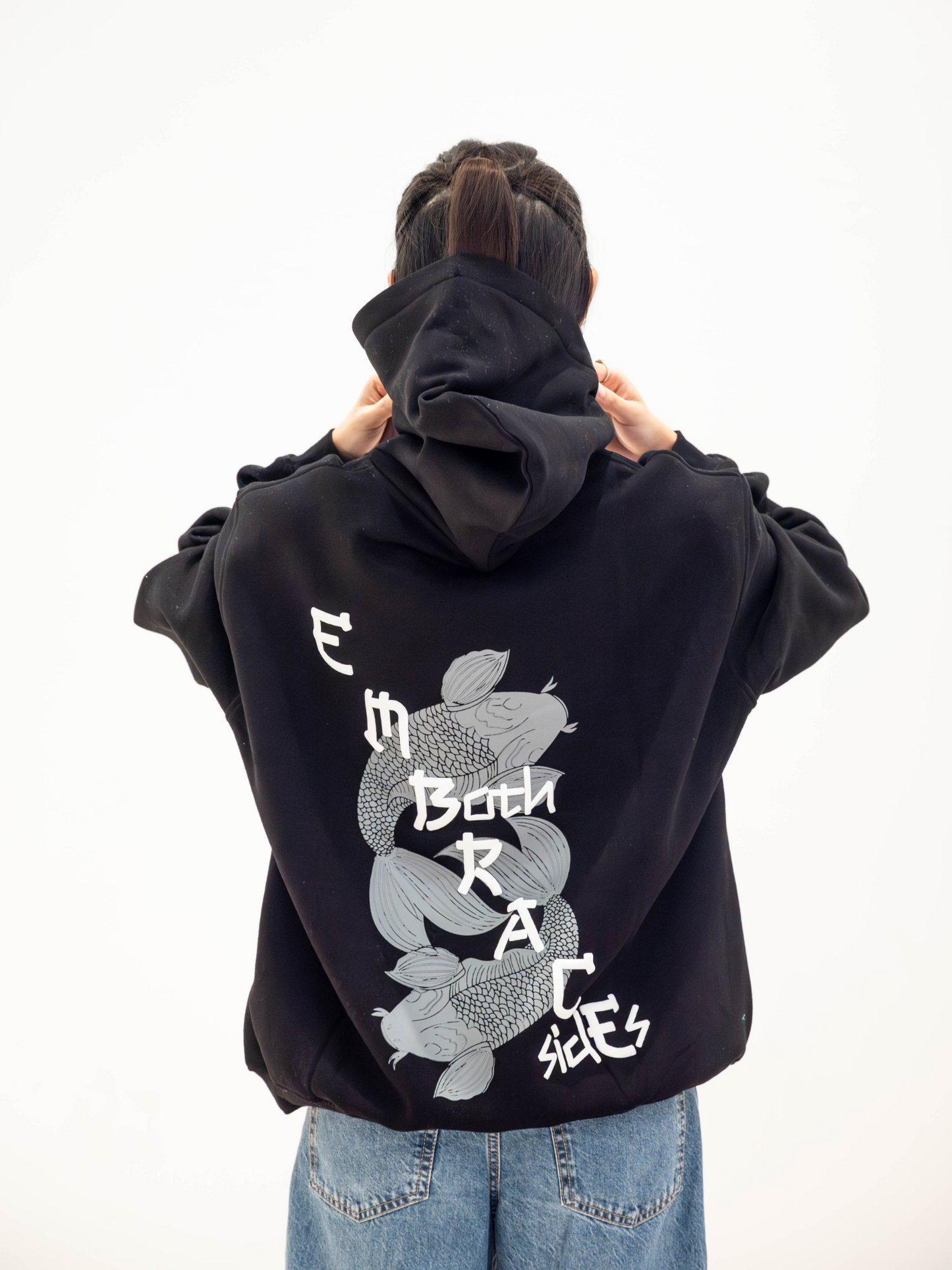 EMBRACE HOODIE - BLACK