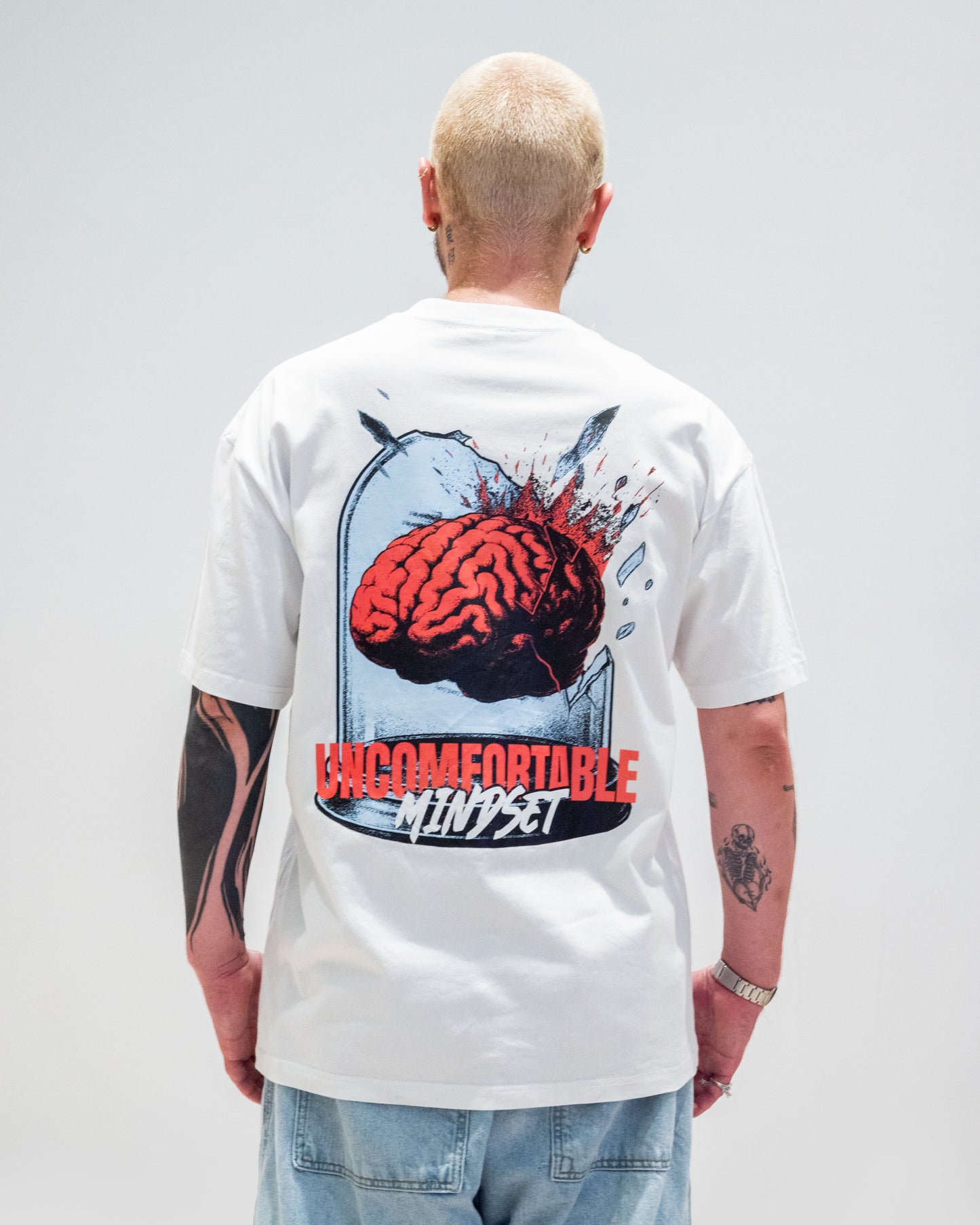 UNCOMFORTABLE MINDSET - BRAINSTORM