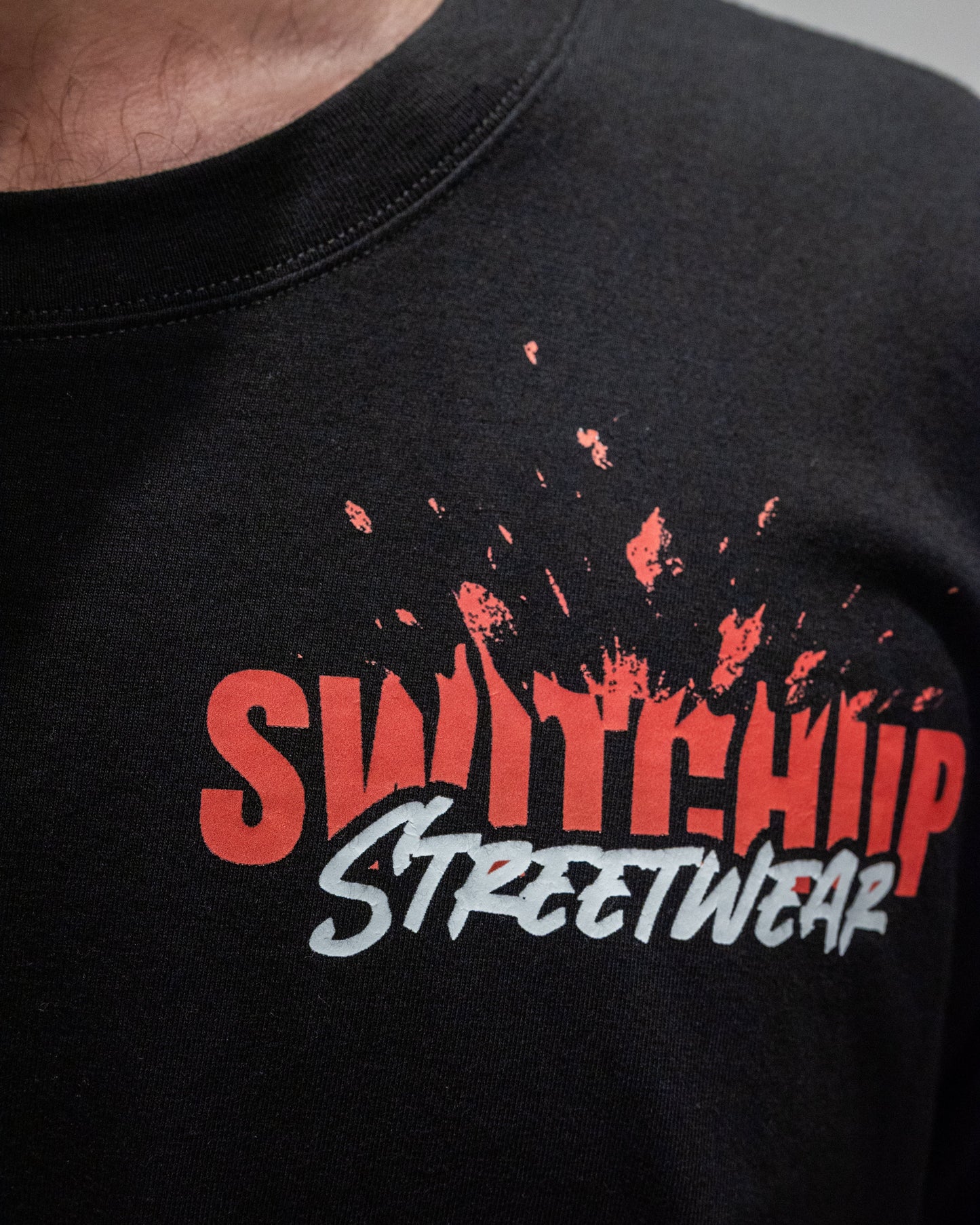 UNCOMFORTABLE MINDSET - STATEMENT TEE - BLACK