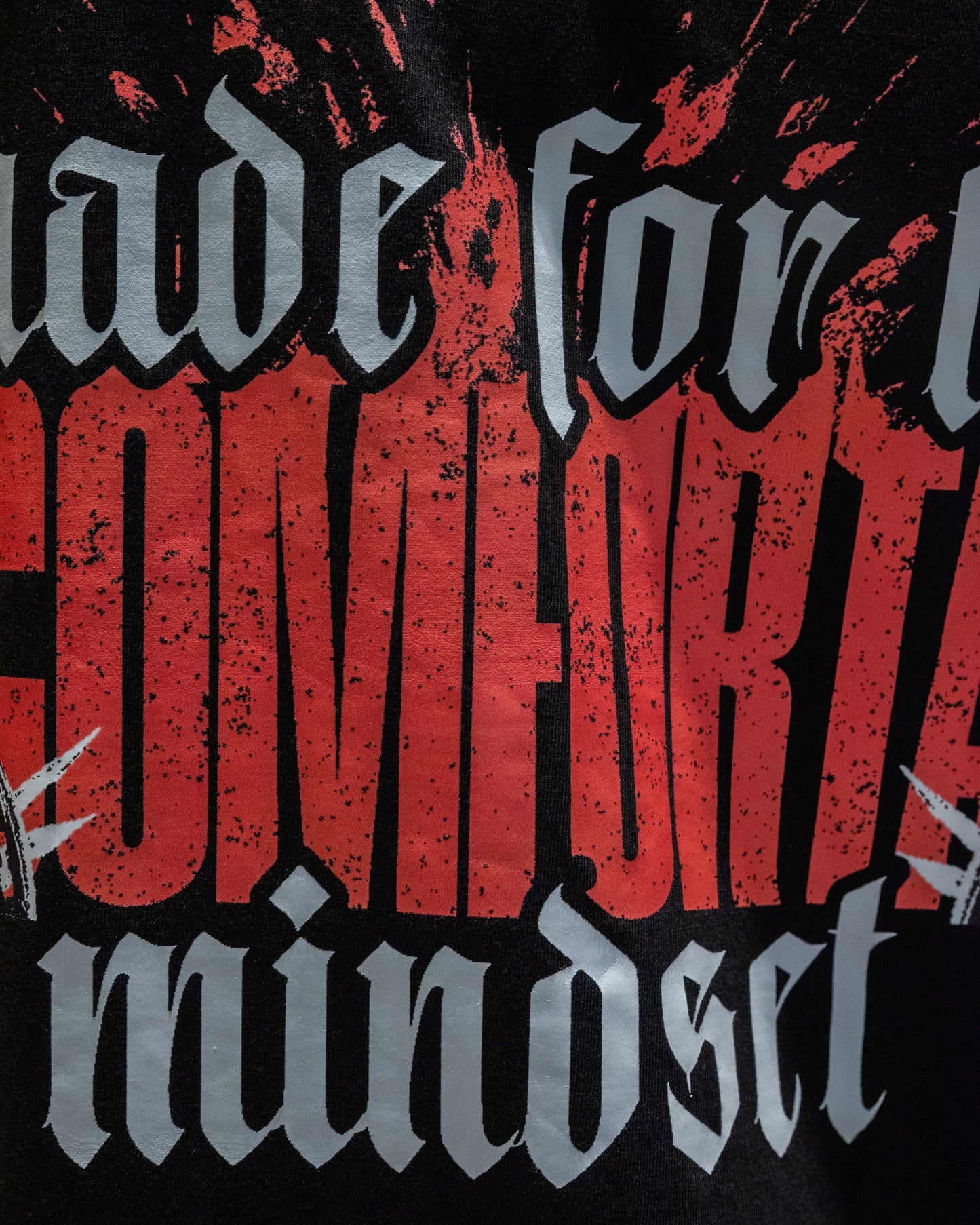 UNCOMFORTABLE MINDSET - STATEMENT TEE - BLACK