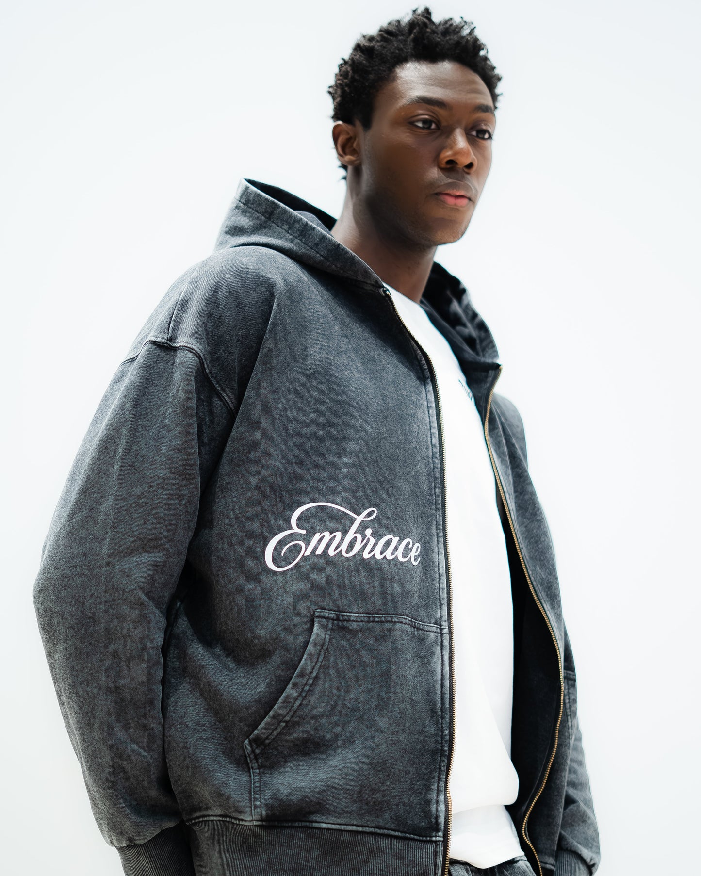 EMBRACE DISCOMFORT JACKET - BLACK