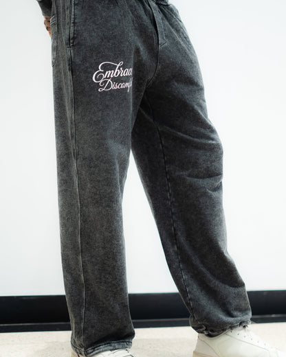 EMBRACE DISCOMFORT PANTS - BLACK