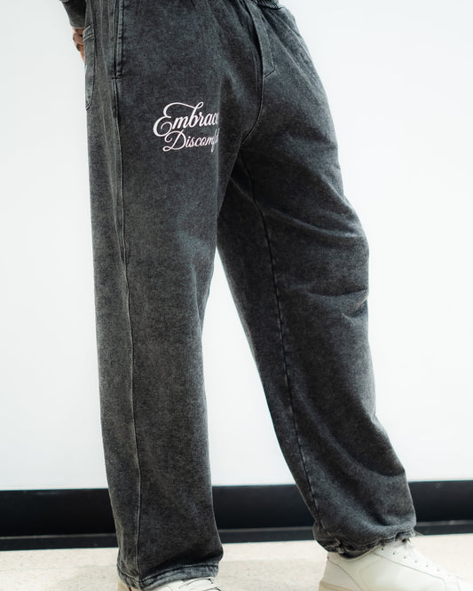 EMBRACE DISCOMFORT PANTS - BLACK