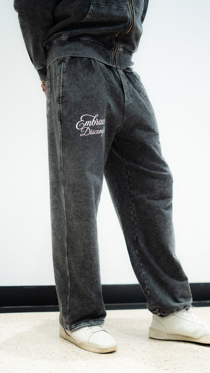 EMBRACE DISCOMFORT PANTS - BLACK