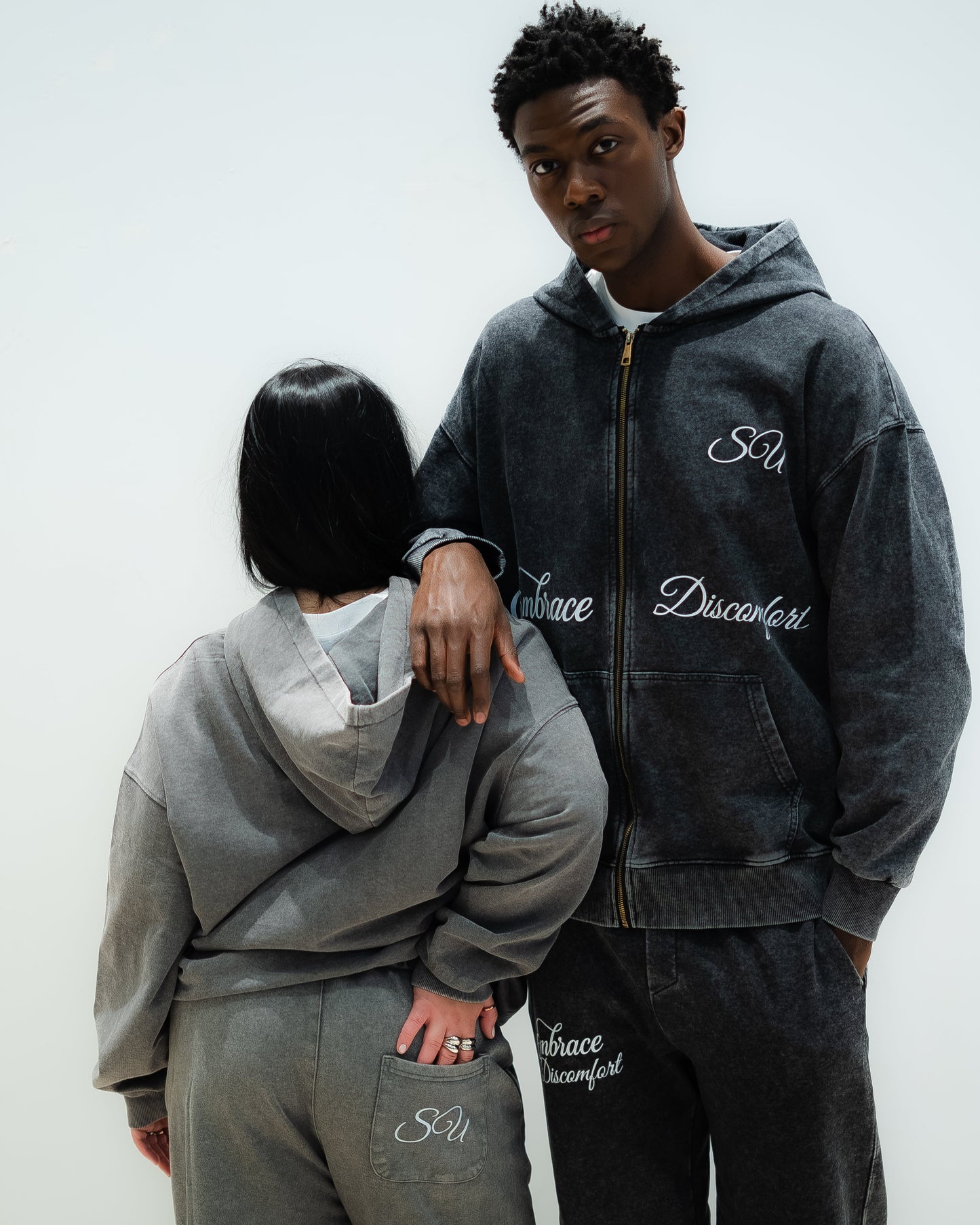 EMBRACE DISCOMFORT PANTS - BLACK