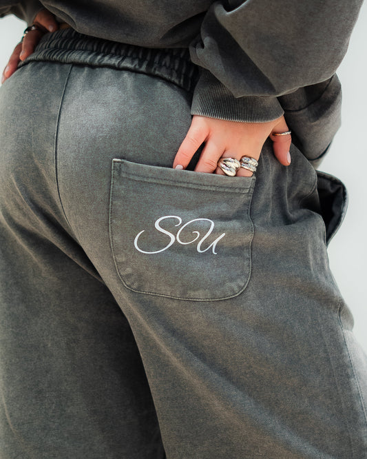 EMBRACE DISCOMFORT - PANTS - ACID WASH GREY
