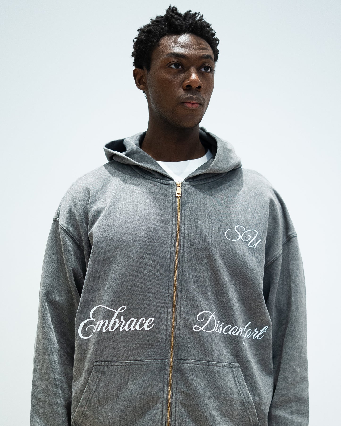 EMBRACE DISCOMFORT JACKET - GREY