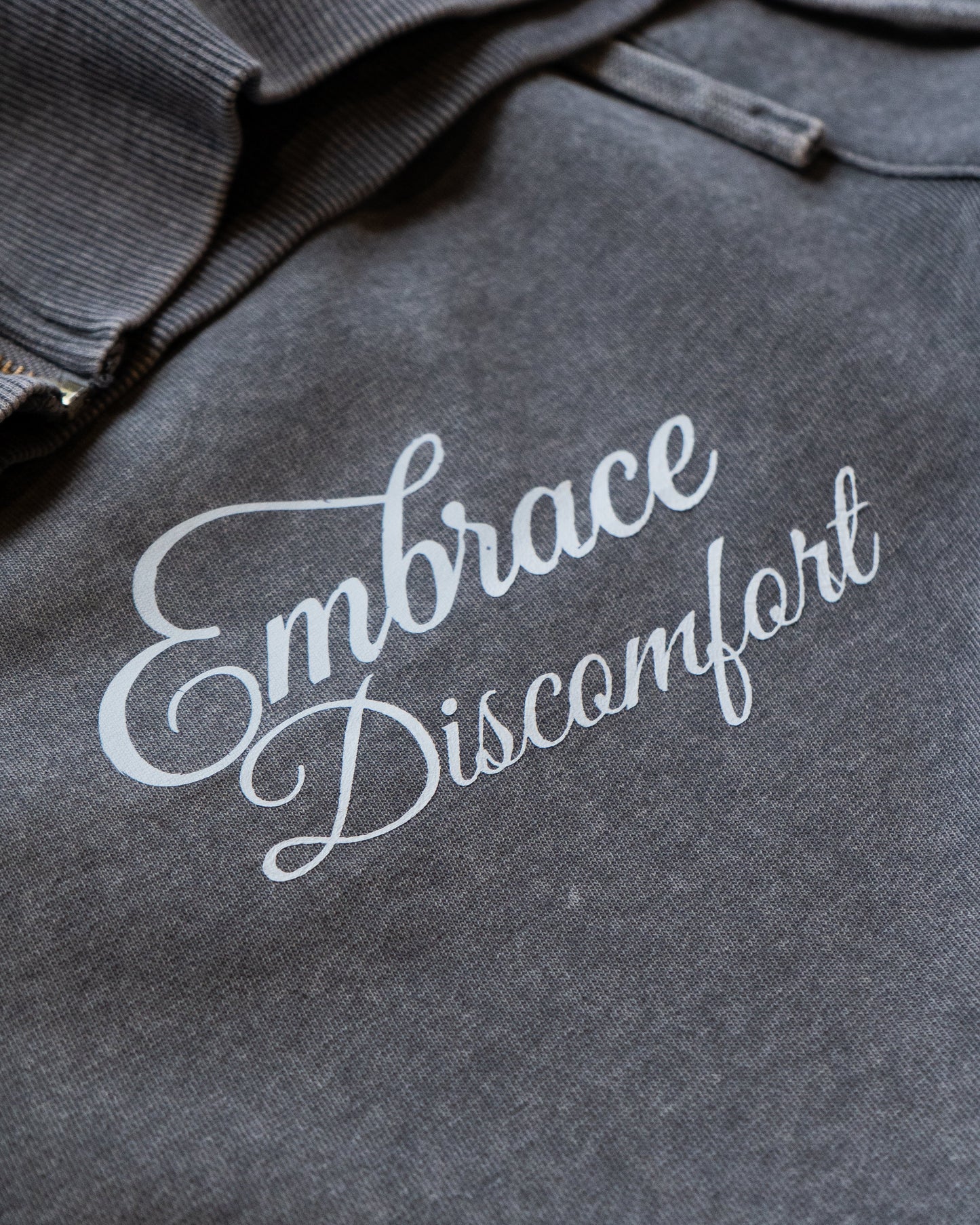 EMBRACE DISCOMFORT PANTS - GREY